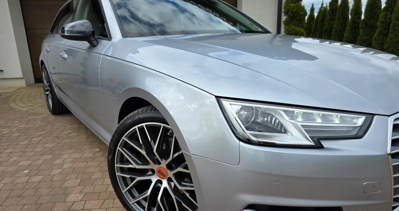 Audi A4 cena 84999 przebieg: 110440, rok produkcji 2017 z Łódź małe 704